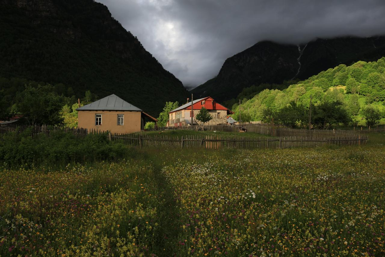 Guest House In Zhabeshi Lali المظهر الخارجي الصورة